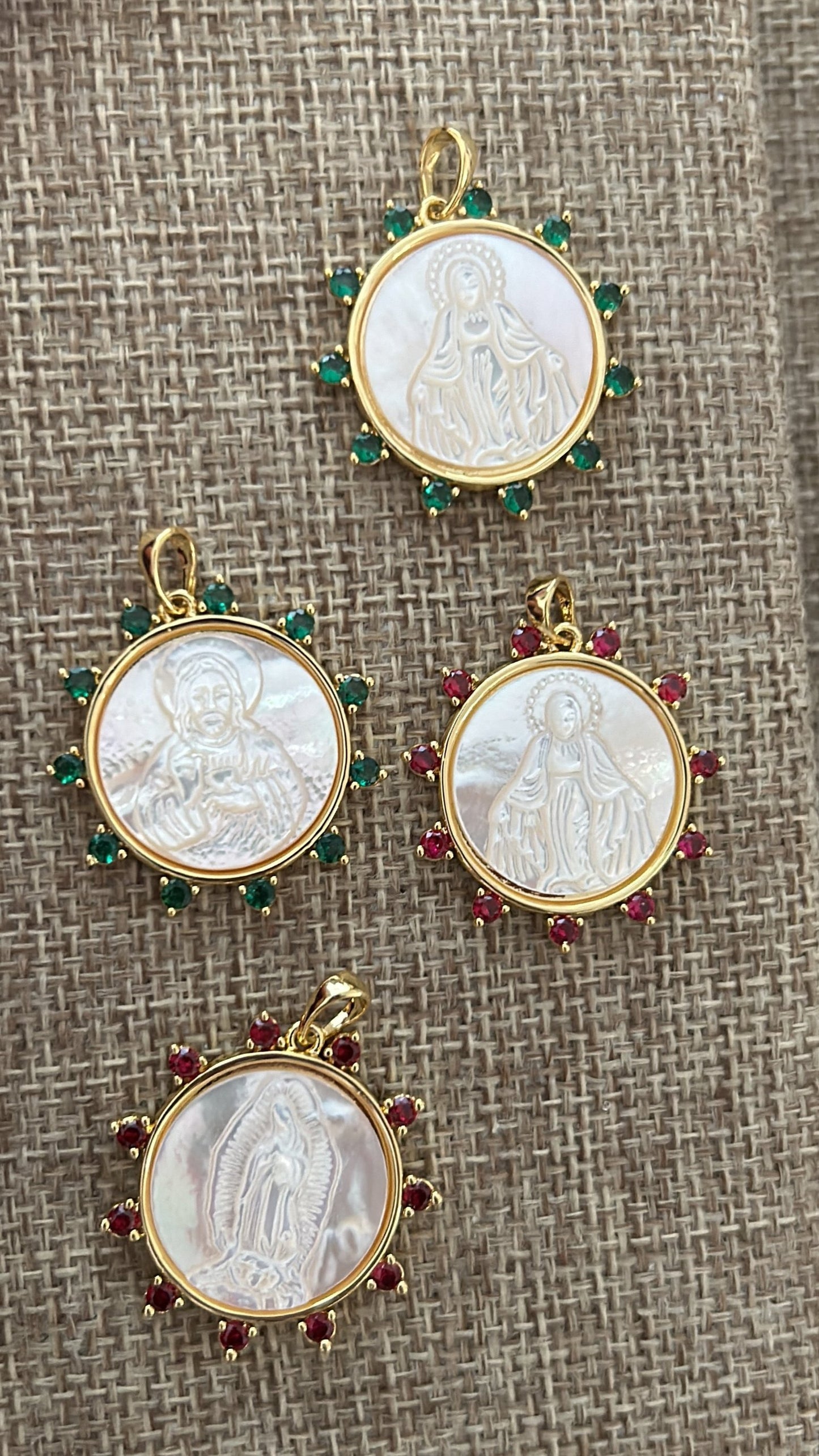 Mother of pearl and zirconia stones medal