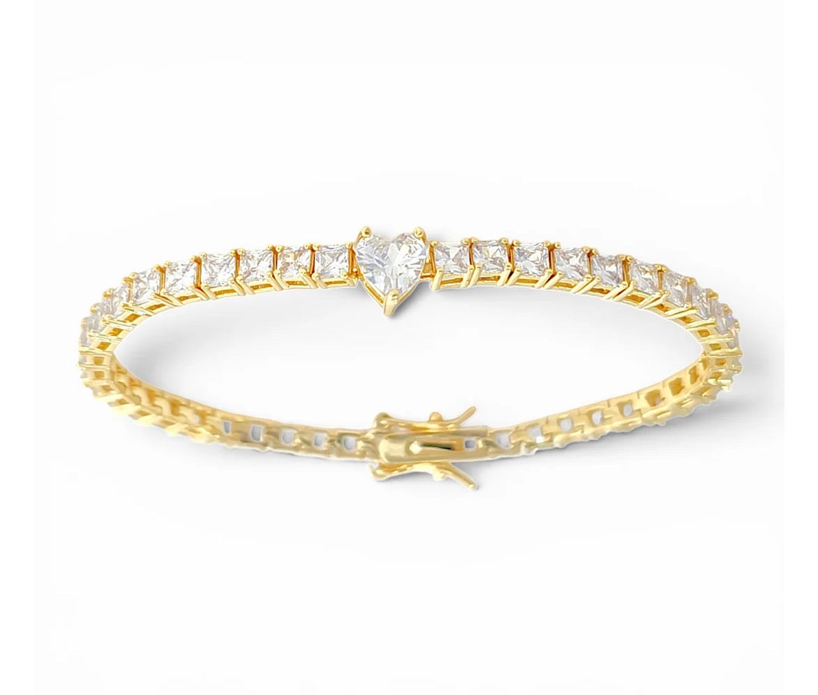 Heart tennis bracelet