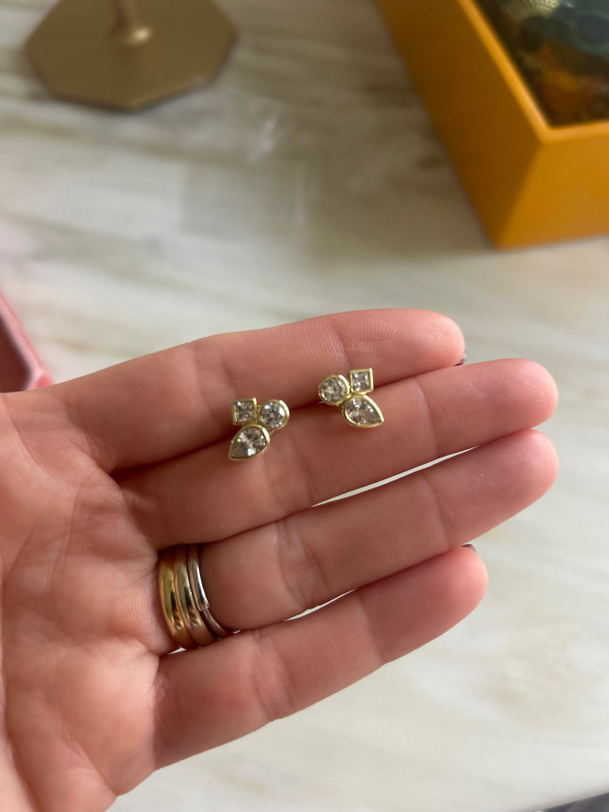 Triple shape bezel studs